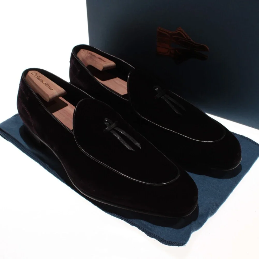 Di Bianco NWB Slip On Tasseled Loafers Size 9.5 US in Dark Purple Velvet